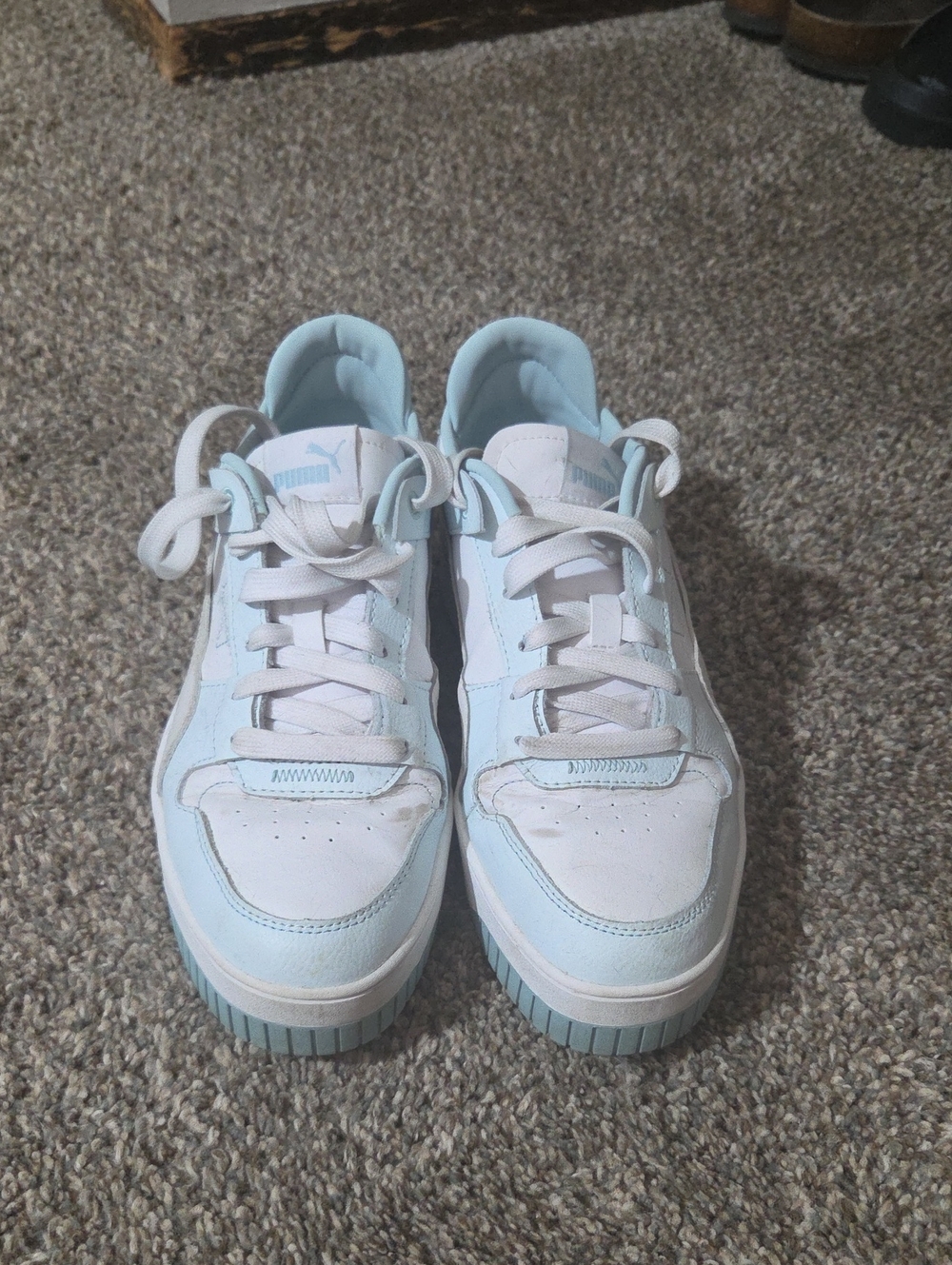 Puma Women's White and Light Blue Low-Top Sneakers